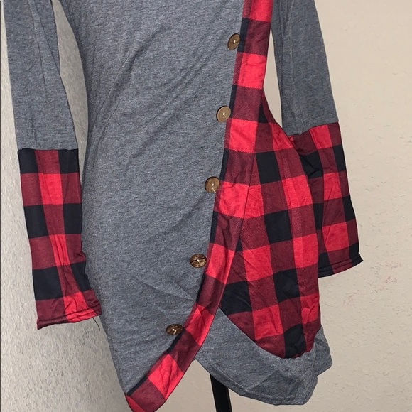 Top - Picture 3 of 4